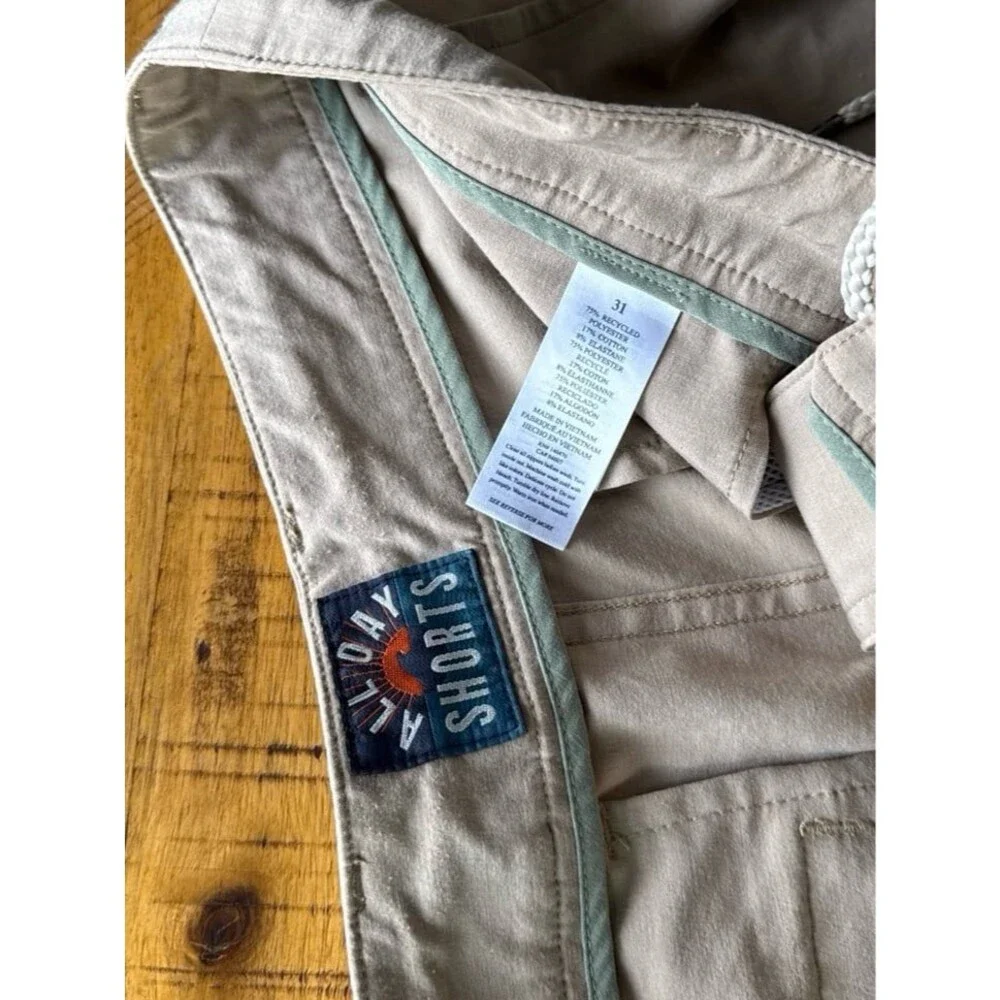 Faherty All Day Shorts Men’s 31 Khaki 9 Inch Stretch